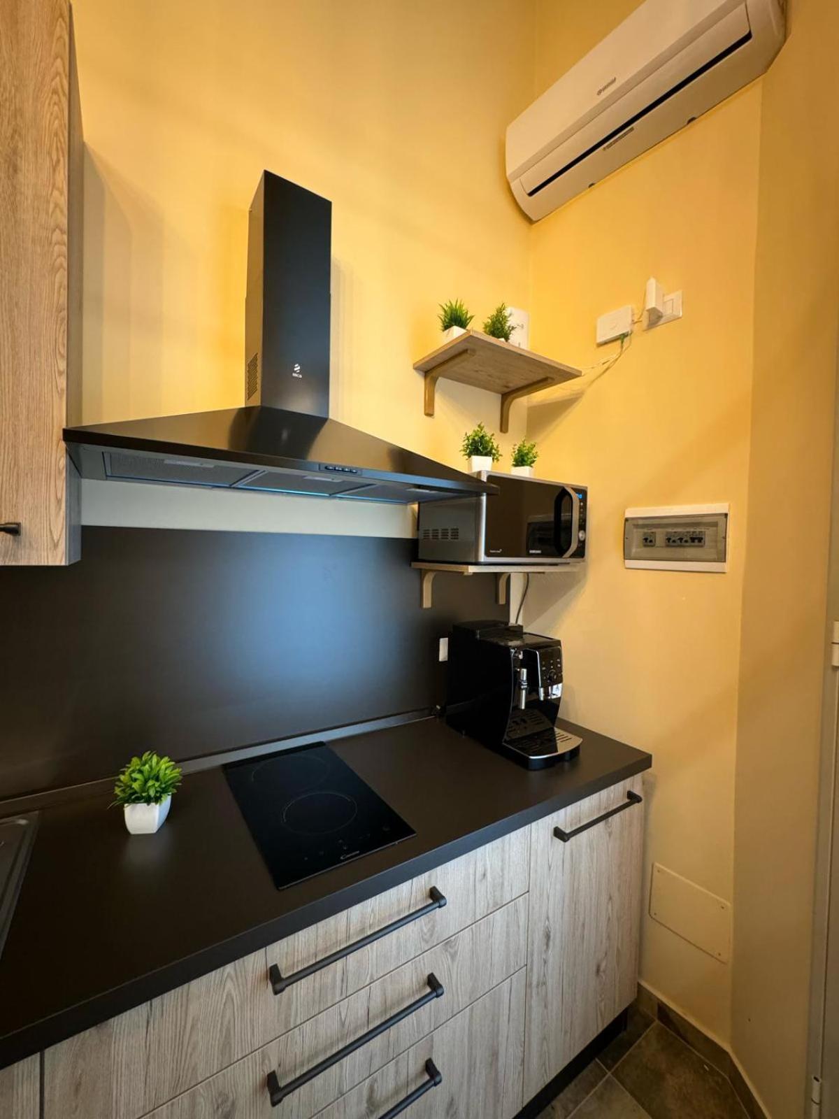 Tizi Dream S House2 Apartment Catania Bagian luar foto
